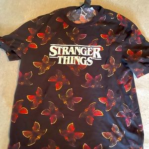 Netflix stranger things shirt